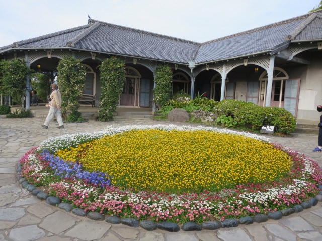 7. Glover garden